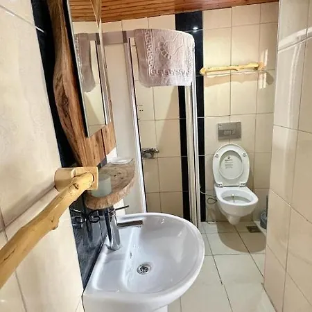Otel Wood House Antalya